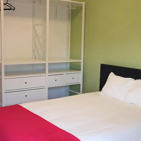 公寓 Apartamento T2 Centro Da 帕雷迪